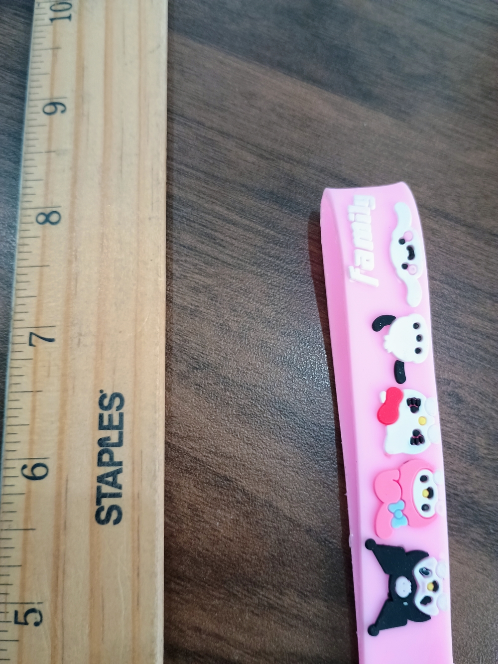Pink Hello Kitty Keychain - Picture 5 of 6